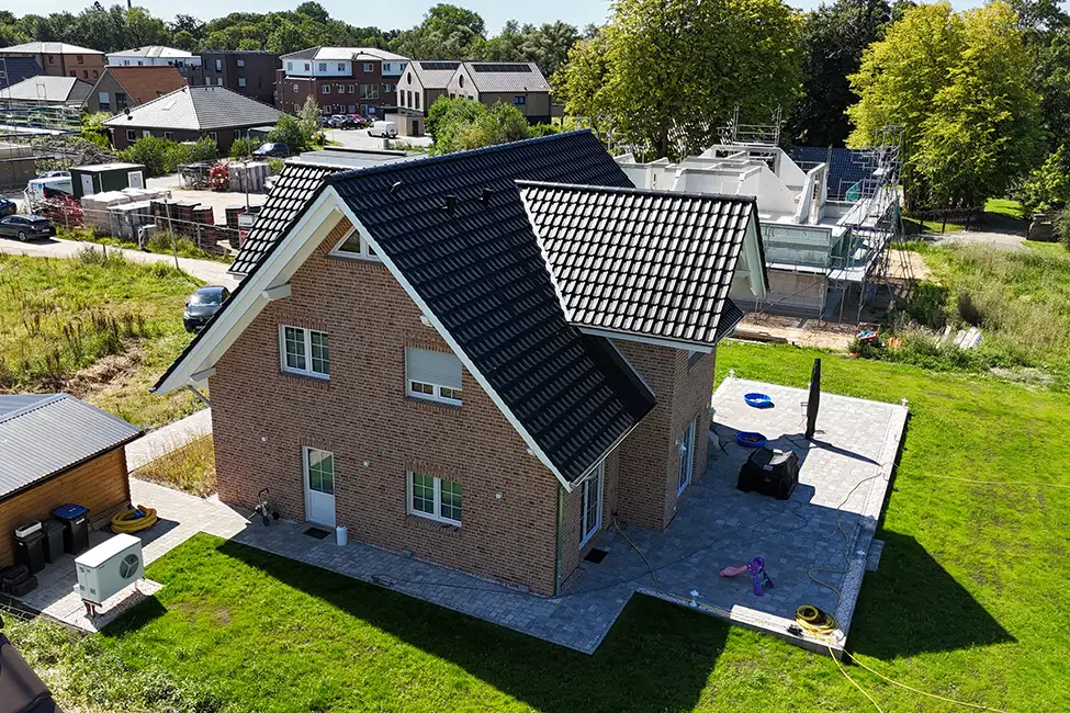 Einfamilienhaus mit Zwerchdach